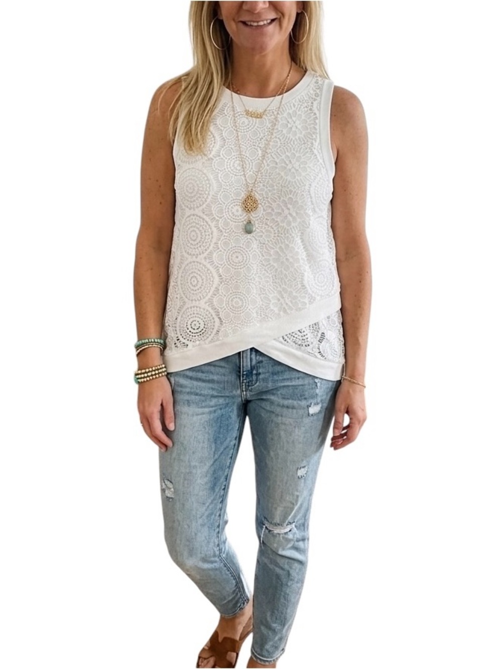 Monteau white lace tank top. Size L. EUC